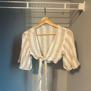 American Eagle Outfitters Cream Puff Sleeve Crop Blouse